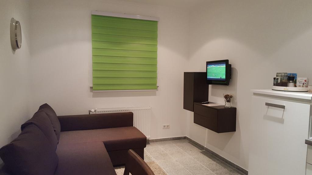 Gaesteappartements Bierfaessl Sinsheim Ngoại thất bức ảnh